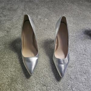 Nine West Silver High Heel Pumps Size 8.5